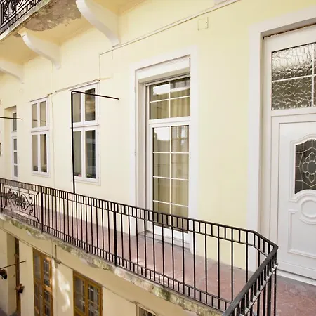 Luxury Apartment By Hi5 - Bazilika Suite Budapest Exterior foto