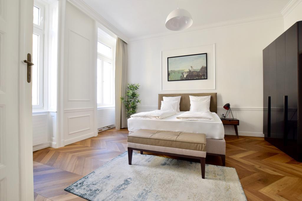 Luxury By Hi5 - Bazilika Budapest