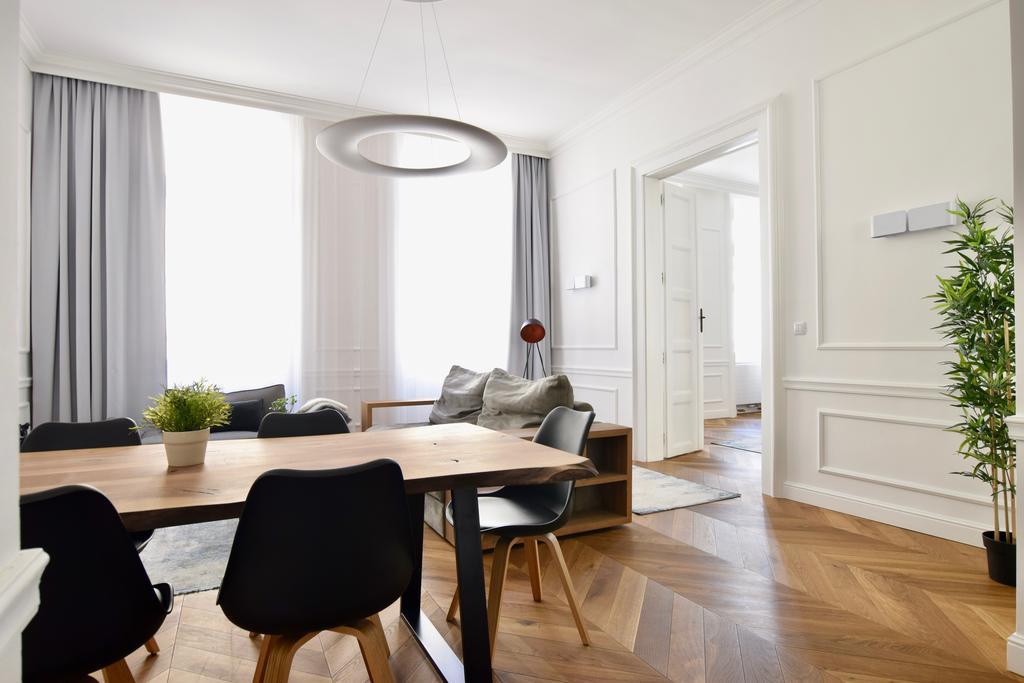 Luxury By Hi5 - Bazilika Apartment *